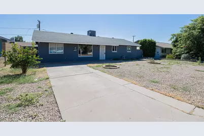 4923 E Palm Lane, Phoenix, AZ 85008 - Photo 1