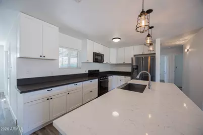 4923 E Palm Lane, Phoenix, AZ 85008 - Photo 6