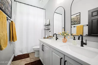 10190 W Patrick Lane, Peoria, AZ 85383 - Photo 32