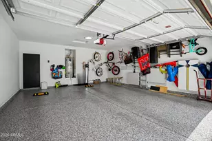 10190 W Patrick Ln, Peoria, AZ 85383 - Photo 40