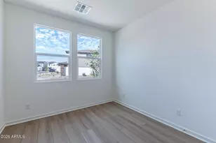 11587 N Sausalito Dr, Surprise, AZ 85388 - Photo 6