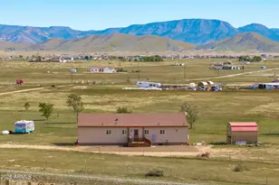 8055 E Mountain Vw Rd, Prescott Valley, AZ 86315 - Photo 10