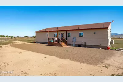 8055 E Mountain View Road, Prescott Valley, AZ 86315 - Photo 12
