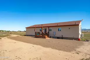 8055 E Mountain Vw Rd, Prescott Valley, AZ 86315 - Photo 12