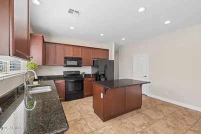 1028 W Santa Gertrudis Trail, San Tan Valley, AZ 85143 - Photo 20