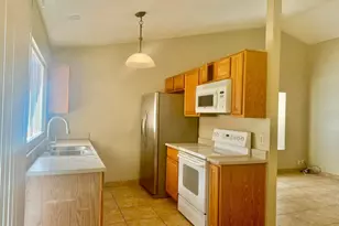 1825 E Sandra Terrace, Phoenix, AZ 85022 - Photo 8