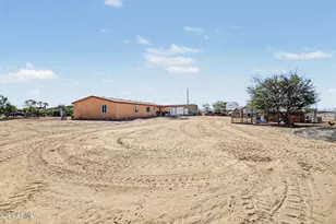3504 E Triple Crown Dr, San Tan Valley, AZ 85140 - Photo 32