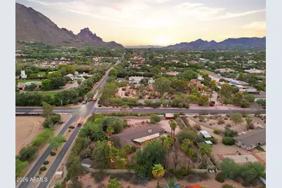6005 N Invergordon Road, Paradise Valley, AZ 85253 - Photo 2