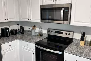 9051 W Concordia Dr, Arizona City, AZ 85123 - Photo 4