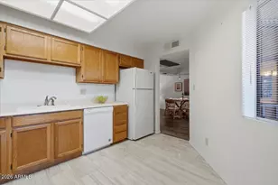 9430 E Mission Ln, Scottsdale, AZ 85258 - Photo 18