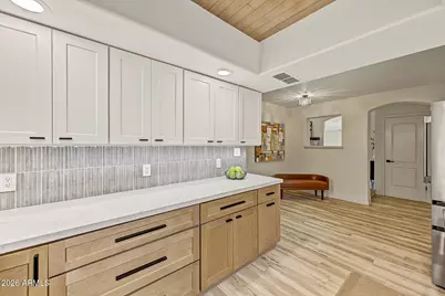 7638 E Edgemont Avenue, Scottsdale, AZ 85257 - Photo 14