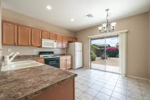 2523 W Memorial Dr, Anthem, AZ 85086 - Photo 6