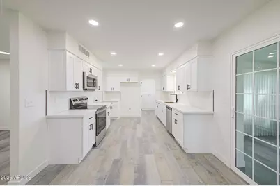 10323 W Deanne Drive, Sun City, AZ 85351 - Photo 8