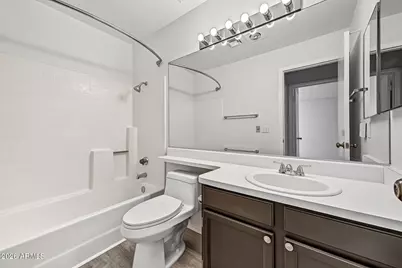 8140 N 107th Avenue #132, Peoria, AZ 85345 - Photo 16