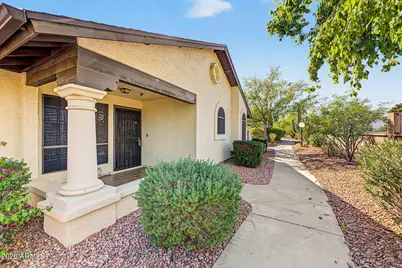 8140 N 107th Avenue #132, Peoria, AZ 85345 - Photo 1