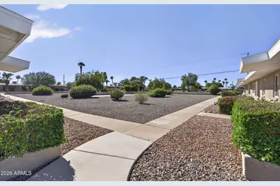 10458 W Oakmont Drive, Sun City, AZ 85351 - Photo 4