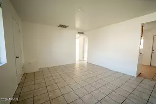 181 W Kesler Ln, Chandler, AZ 85225 - Photo 6