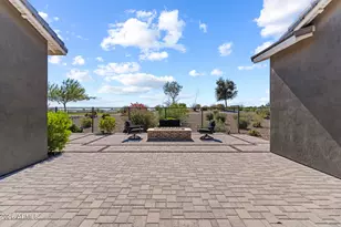 17549 W Guthrie St, Surprise, AZ 85388 - Photo 38