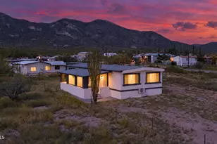907 Headstart Way, Bisbee, AZ 85603 - Photo 2