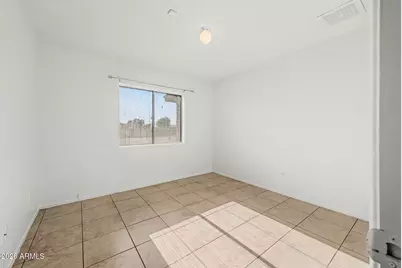 5123 N 68th Avenue, Glendale, AZ 85303 - Photo 22