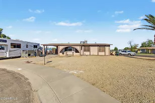 5123 N 68th Ave, Glendale, AZ 85303 - Photo 1