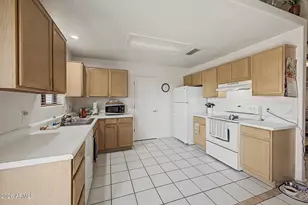 320 S Stardust Ln, Apache Junction, AZ 85120 - Photo 10