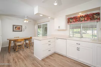 9542 W Shasta Drive, Sun City, AZ 85351 - Photo 4