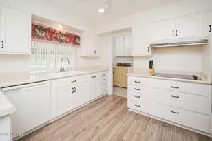 9542 W Shasta Dr, Sun City, AZ 85351 - Photo 18