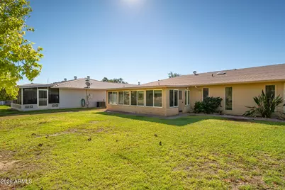 9542 W Shasta Drive, Sun City, AZ 85351 - Photo 12