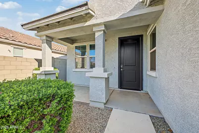 17822 W Villa Hermosa Lane, Surprise, AZ 85387 - Photo 8