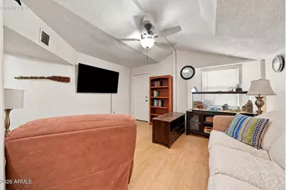 211 W Northern Avenue, Coolidge, AZ 85128 - Photo 2