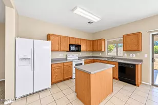 2223 E Andalusian Loop, San Tan Valley, AZ 85140 - Photo 8
