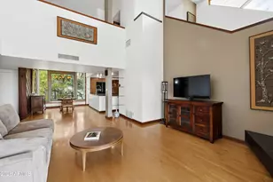 1327 E Las Palmaritas Dr, Phoenix, AZ 85020 - Photo 10