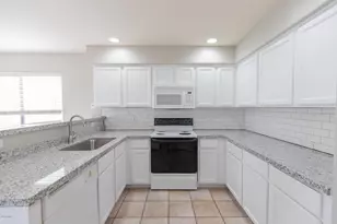18033 N Skyhawk Dr, Surprise, AZ 85374 - Photo 6
