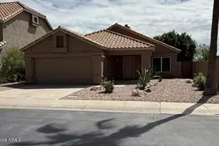 16657 S 12th Way, Phoenix, AZ 85048 - Photo 1