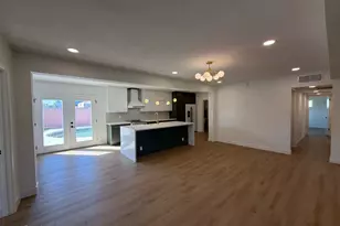 717 W Cactus Wren Dr, Phoenix, AZ 85021 - Photo 8