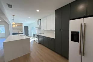 717 W Cactus Wren Dr, Phoenix, AZ 85021 - Photo 4