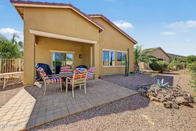 20081 N Pelican Lane, Maricopa, AZ 85138 - Photo 18