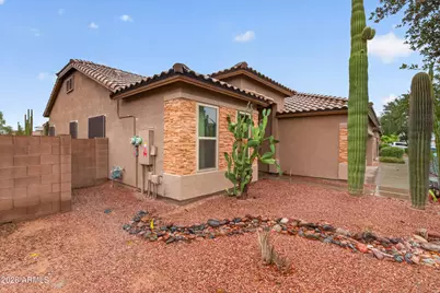 702 S 119th Avenue, Avondale, AZ 85323 - Photo 6