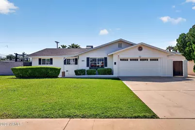 425 E Hermosa Drive, Tempe, AZ 85282 - Photo 1