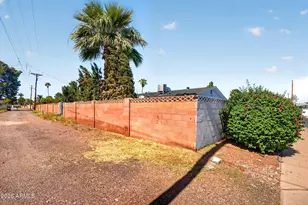 425 E Hermosa Dr, Tempe, AZ 85282 - Photo 64