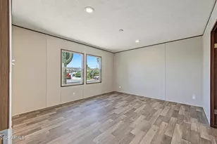 515 N Desert View Dr, Apache Junction, AZ 85120 - Photo 20