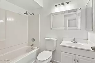 2015 W Silvergate Dr, Chandler, AZ 85224 - Photo 12