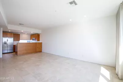 1145 E Whitton Avenue #1008, Phoenix, AZ 85014 - Photo 4