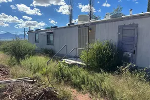975 E Aviation Ave, Bisbee, AZ 85603 - Photo 4