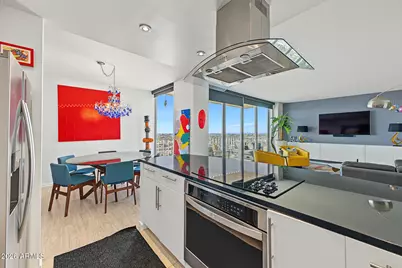 207 W Clarendon Avenue #C19, Phoenix, AZ 85013 - Photo 10