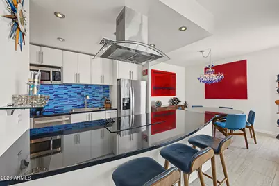 207 W Clarendon Avenue #C19, Phoenix, AZ 85013 - Photo 6