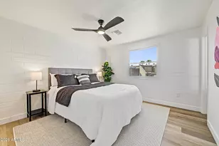 14008 N 37th Pl, Phoenix, AZ 85032 - Photo 12