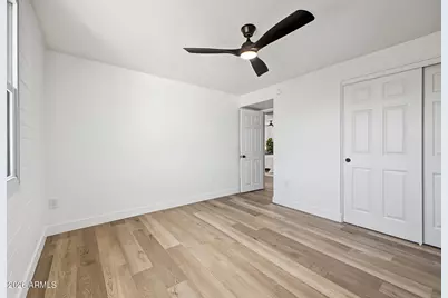 14008 N 37th Place, Phoenix, AZ 85032 - Photo 16