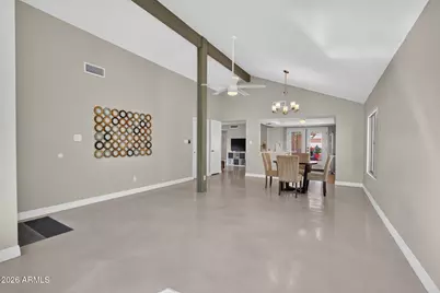 12037 S Half Moon Drive, Phoenix, AZ 85044 - Photo 8